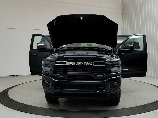 New 2025 RAM 2500 Big Horn image 10