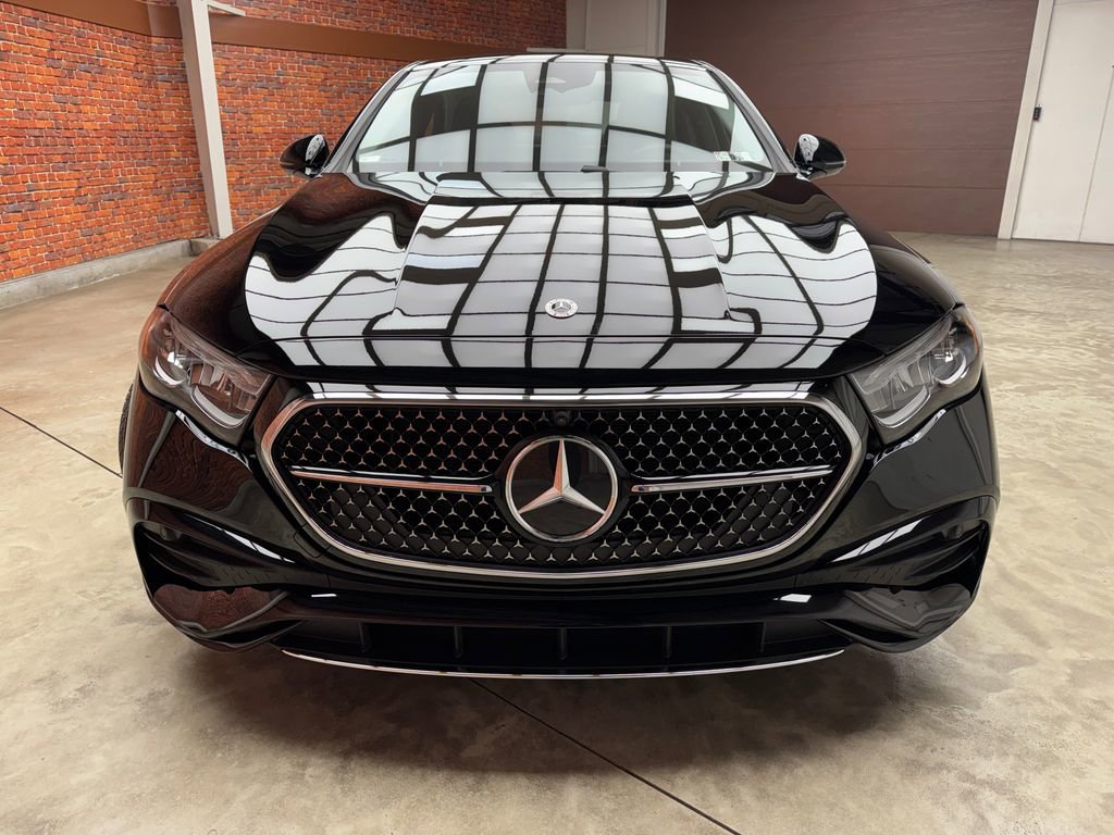 Used 2026 Mercedes-Benz E 350 4MATIC Sedan image 8