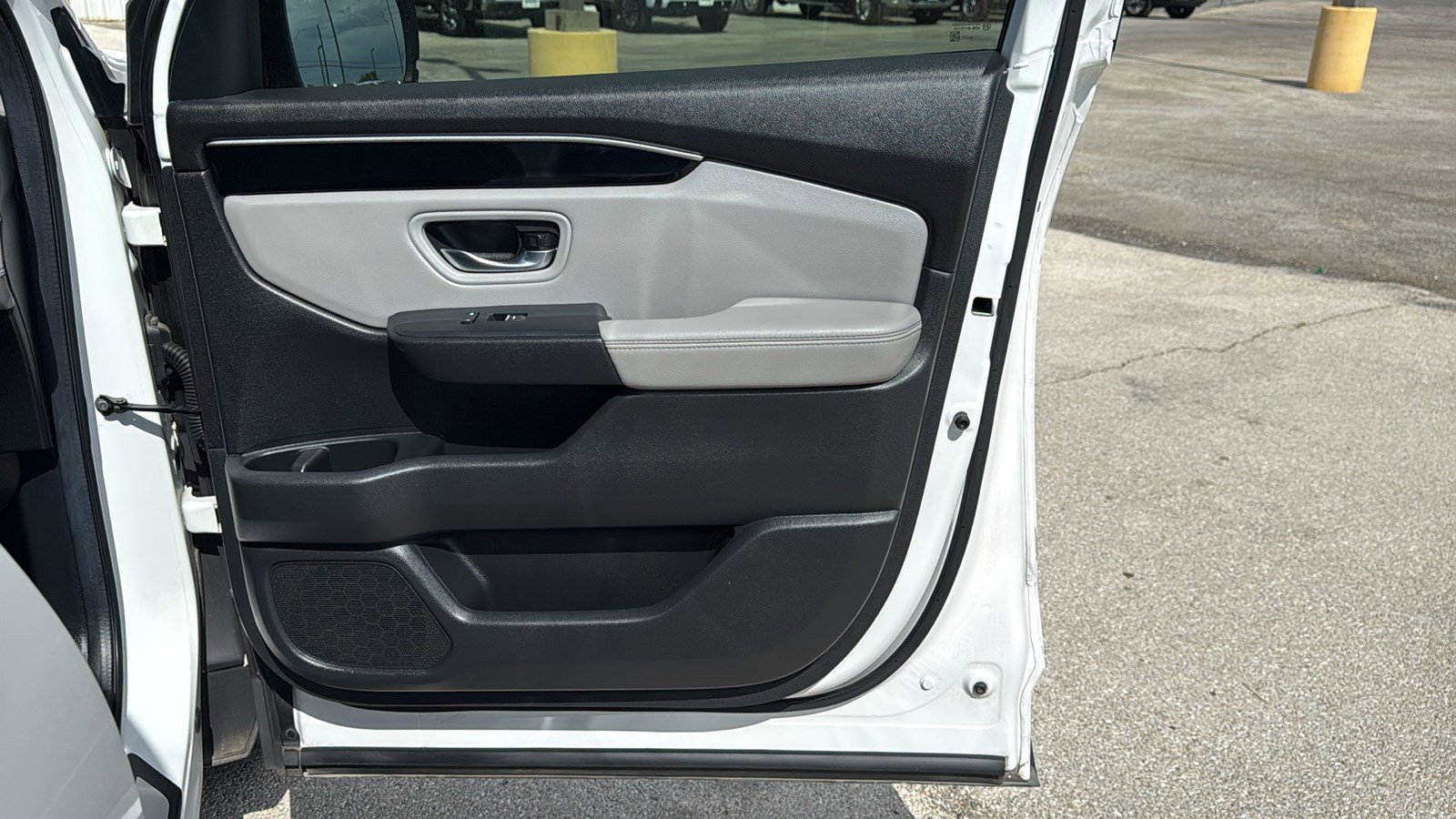 Used 2024 Honda Pilot Touring image 28