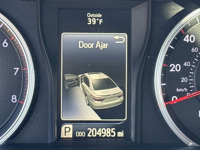 Used 2017 Toyota Camry SE image 15