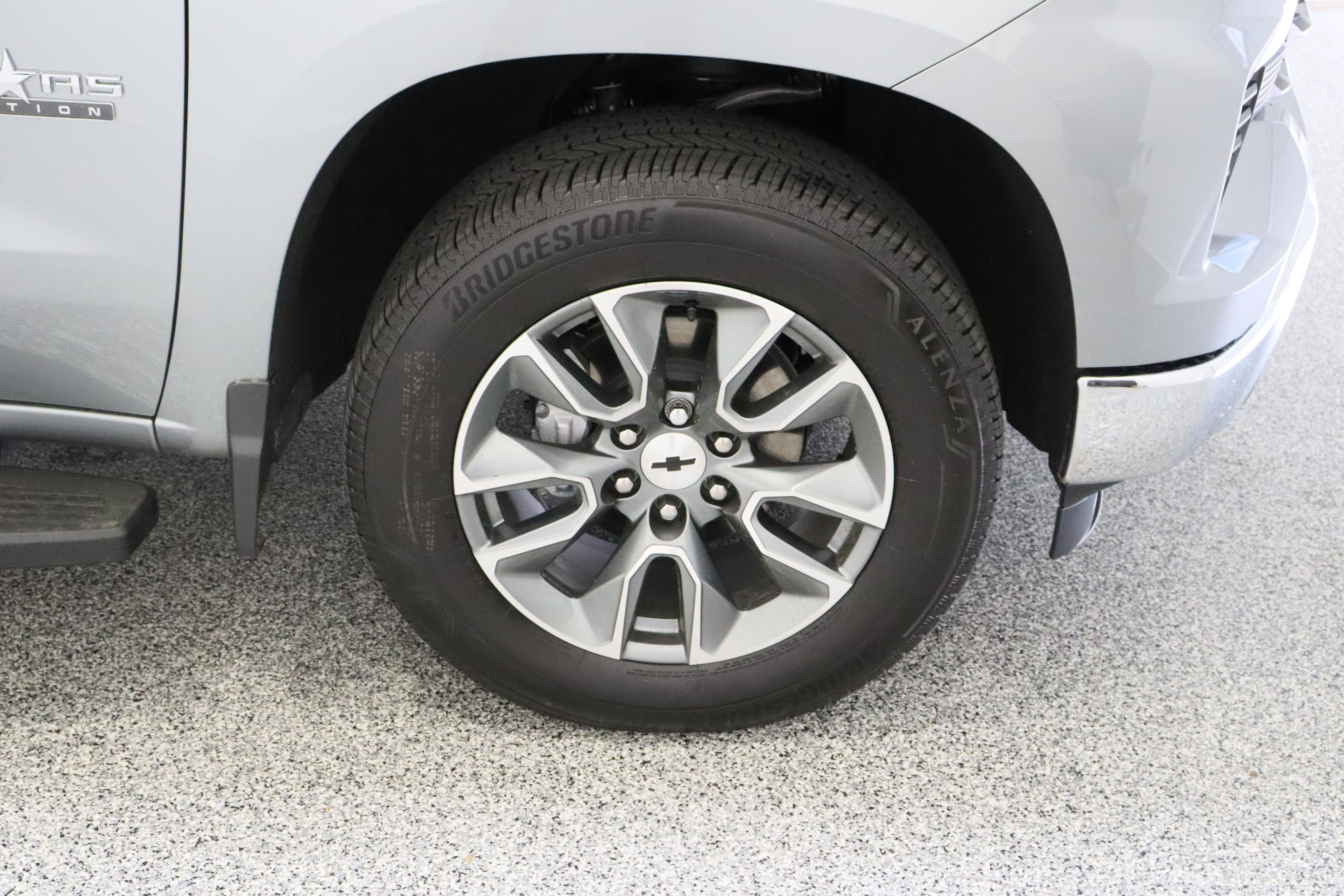 Used 2026 Chevrolet Silverado 1500 LT w/ Texas Edition Plus RWD image 5