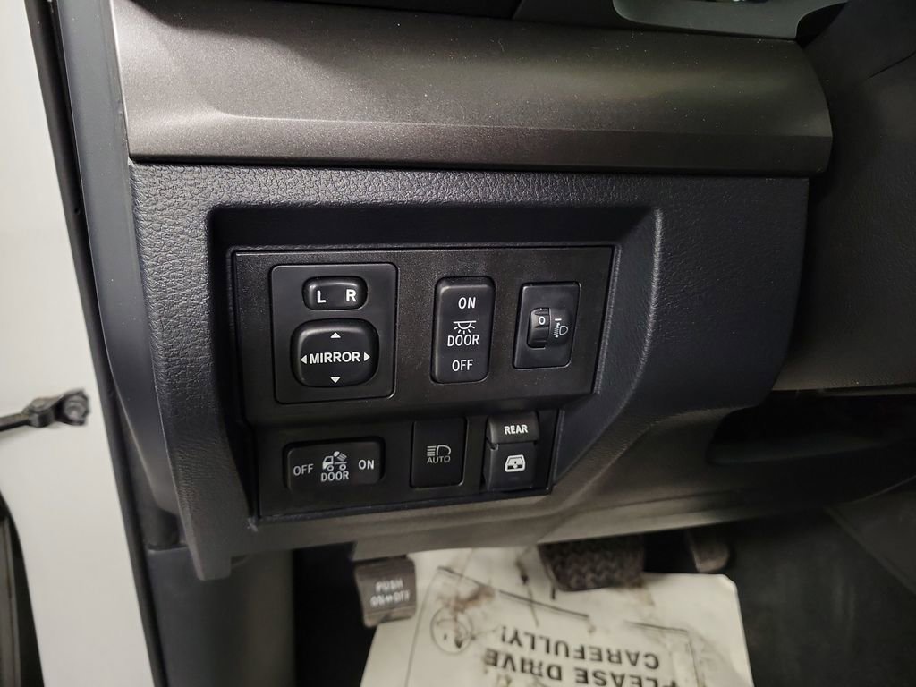 Used 2019 Toyota Tundra SR5 image 21