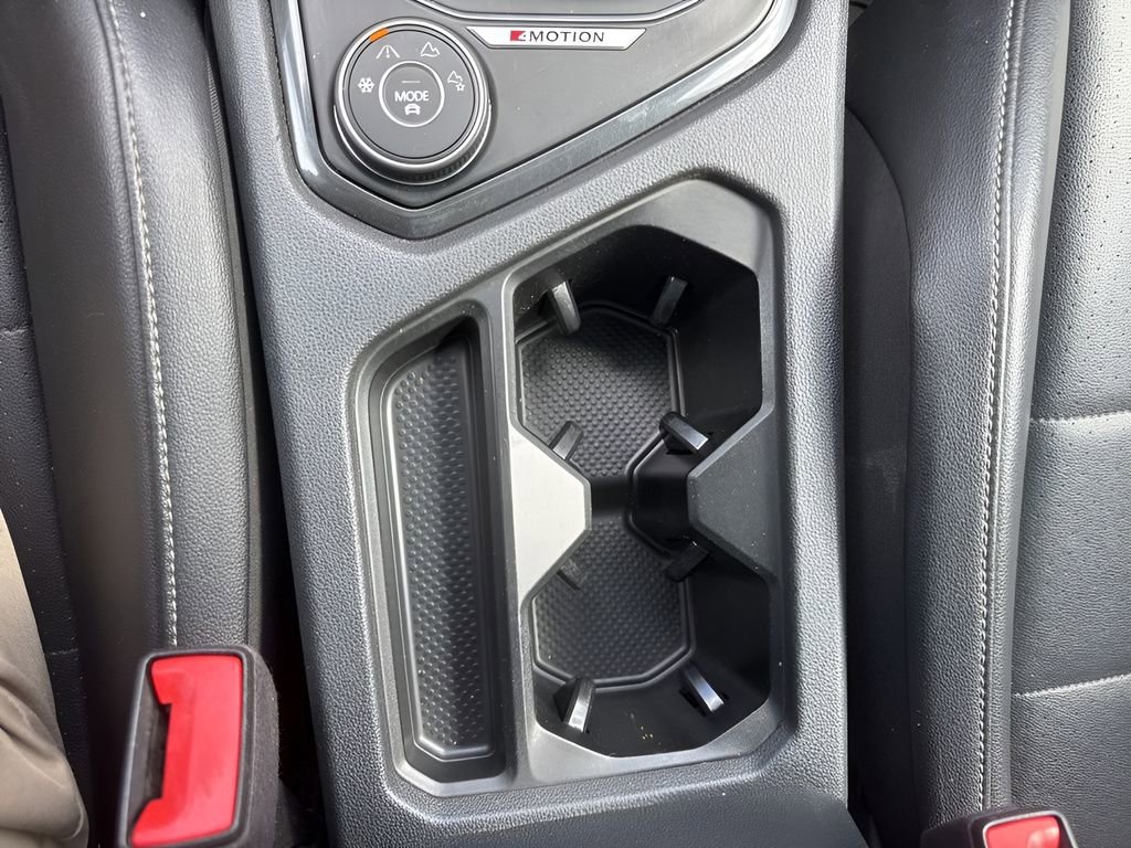 Used 2018 Volkswagen Tiguan SEL image 18