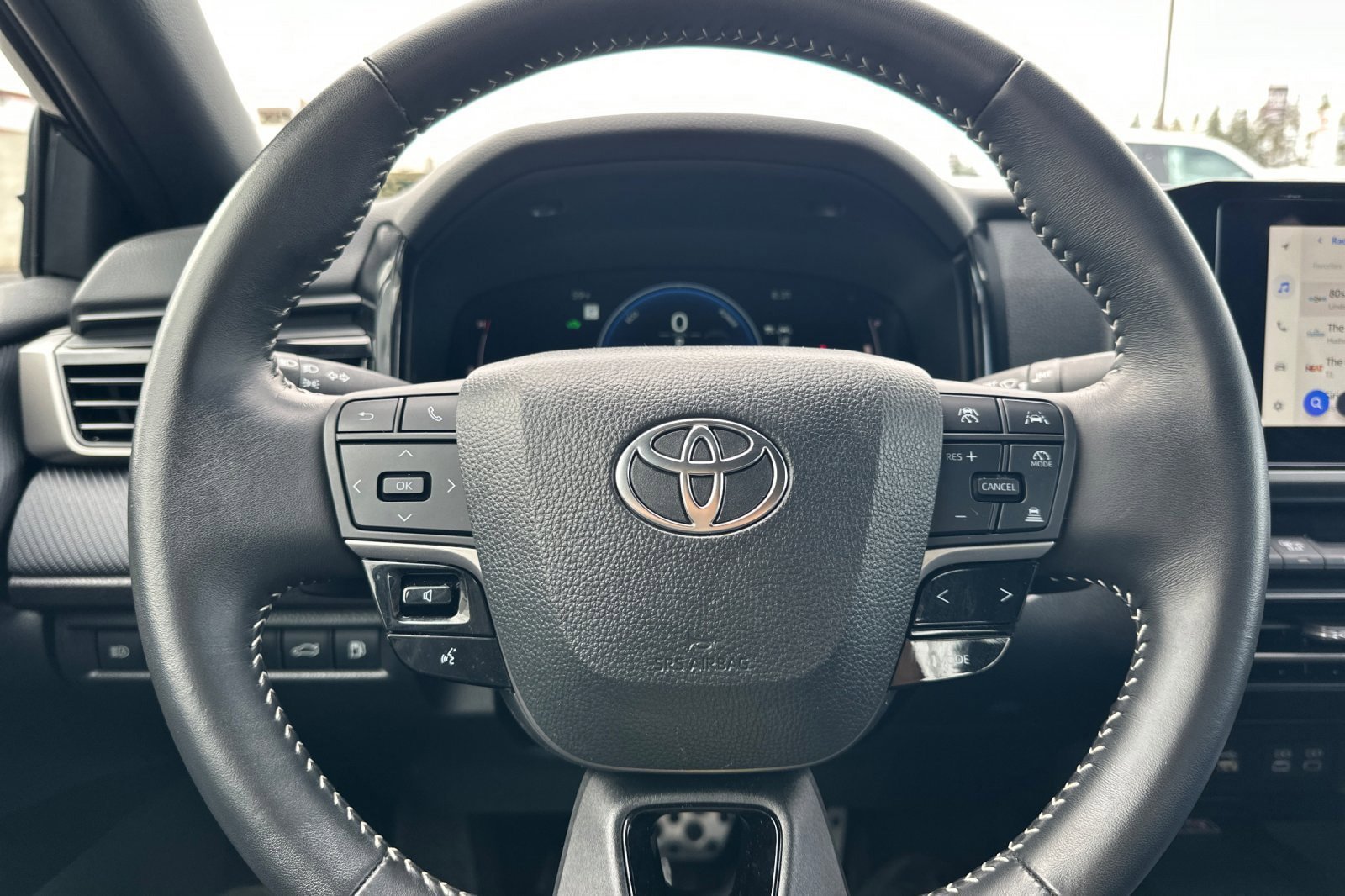 Certified 2025 Toyota Camry SE FWD image 22