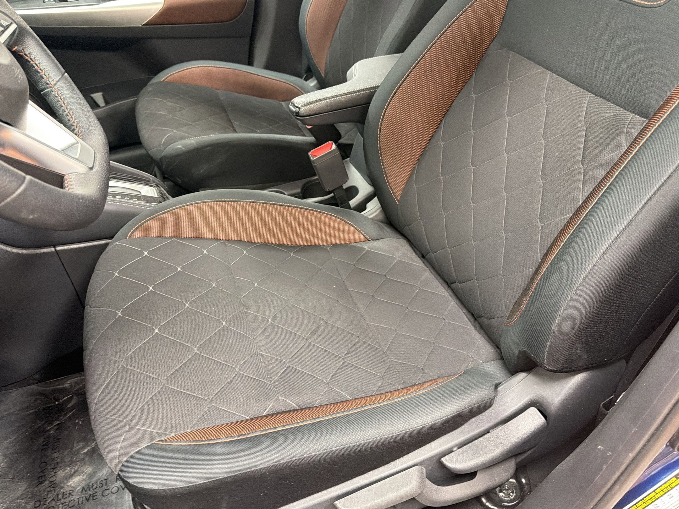 Used 2020 Nissan Kicks SR w/ Exterior Package image 12