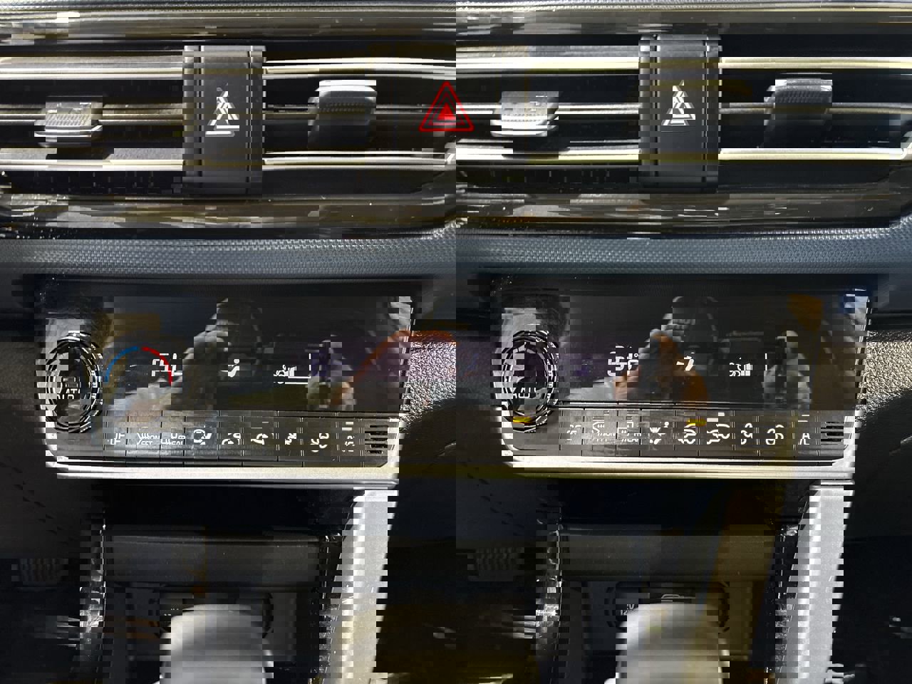 Used 2023 Kia Seltos S image 18