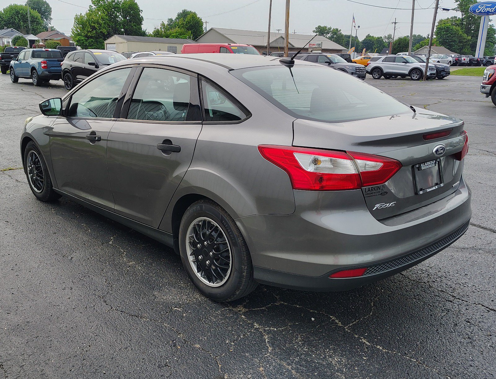 Used 2014 Ford Focus S FWD image 7