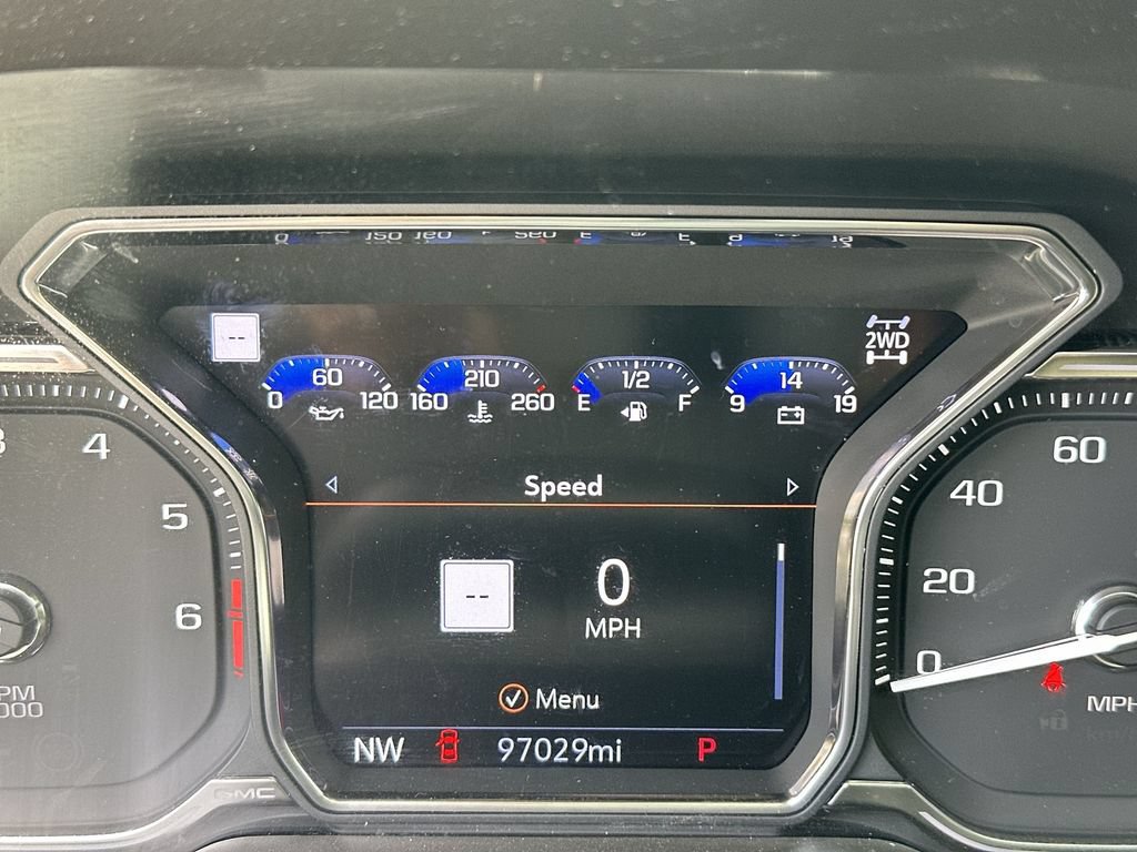Certified 2021 GMC Yukon XL AT4 w/ AT4 Premium Package AWD/4WD image 12