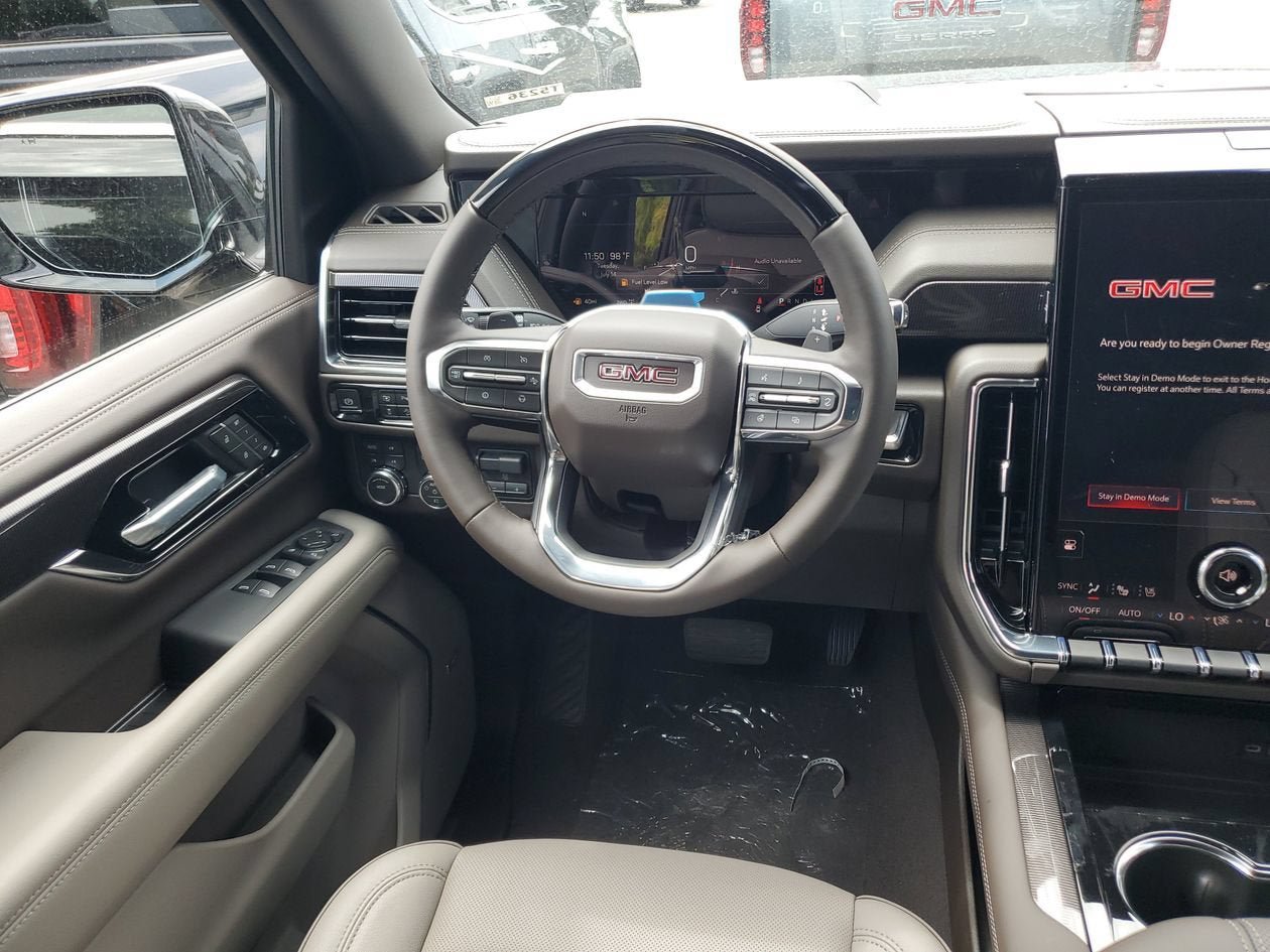 New 2026 GMC Yukon XL Elevation w/ Elevation Premium Package AWD/4WD image 13