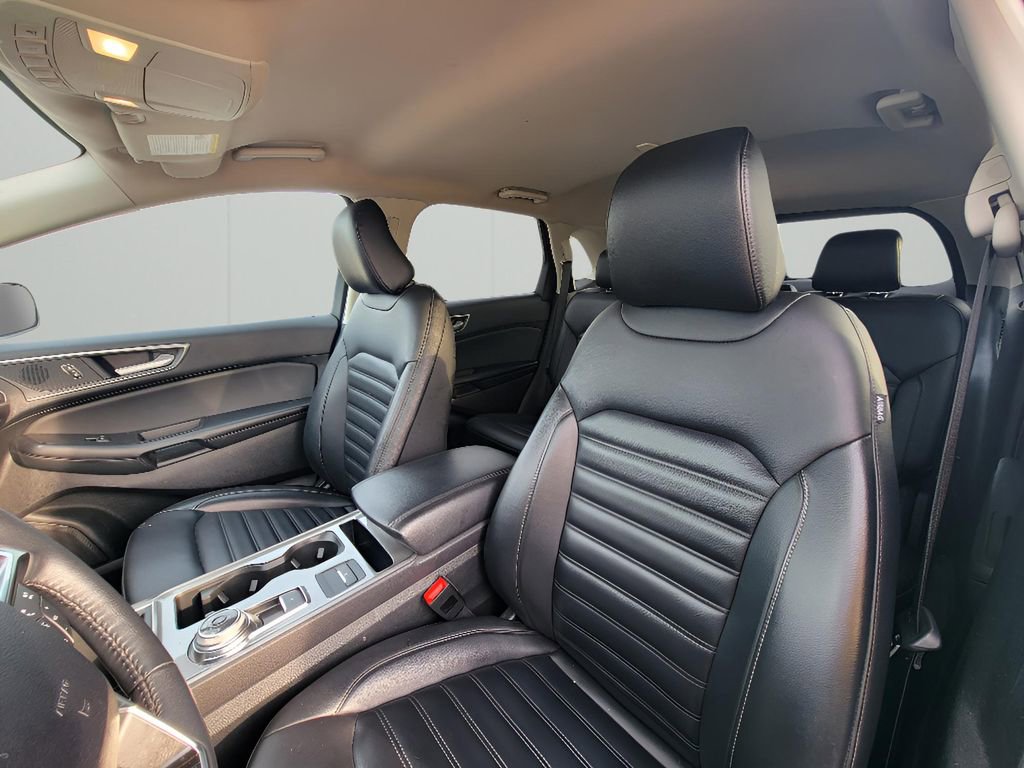 Used 2024 Ford Edge SEL AWD/4WD image 11