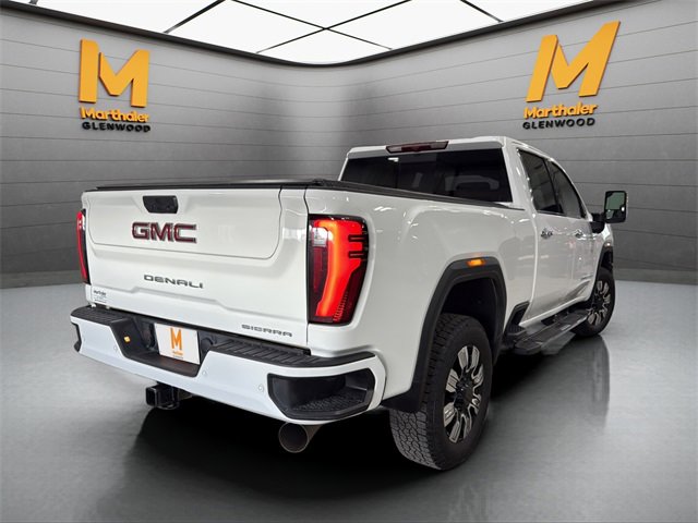 Used 2024 GMC Sierra 3500 Denali image 9