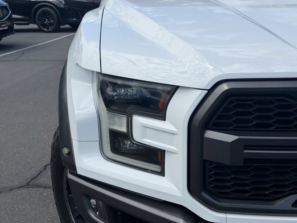 Used 2017 Ford F150 Raptor w/ Equipment Group 802A Luxury AWD/4WD image 5
