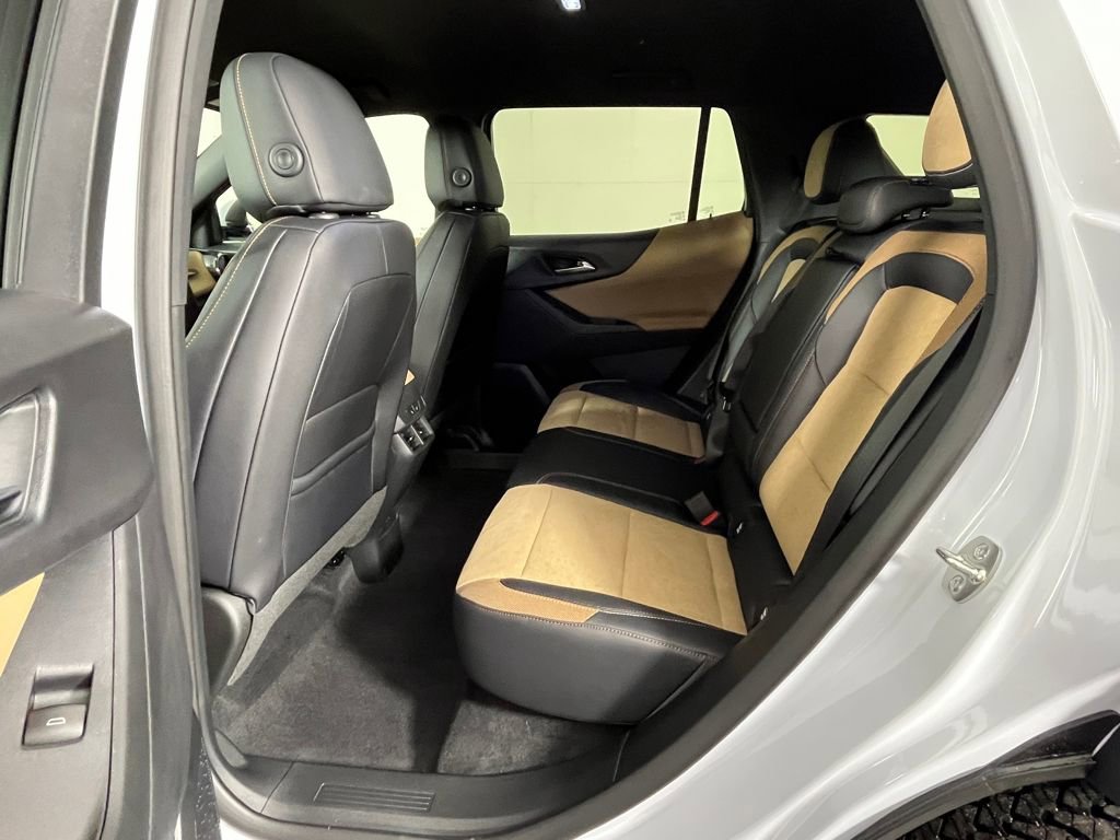 New 2026 Chevrolet Equinox ACTIV w/ Convenience Package III image 11