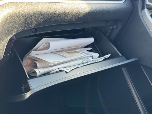 Used 2021 Ford Explorer XLT w/ Equipment Group 202A image 21