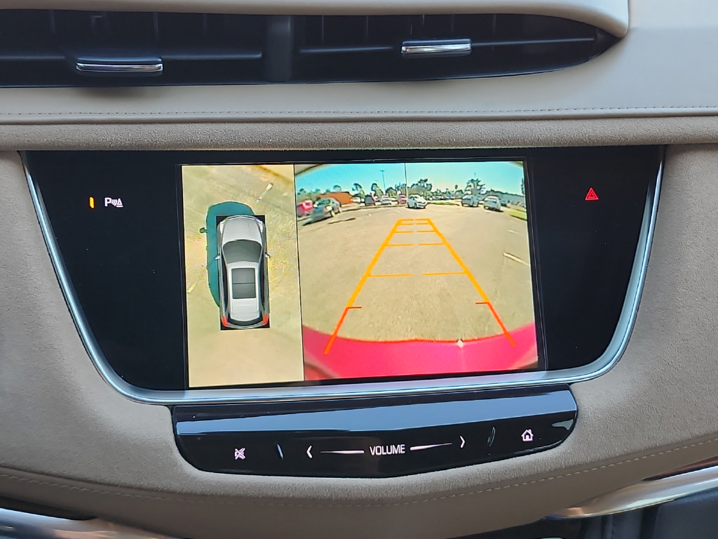 Used 2017 Cadillac XT5 Platinum AWD/4WD image 27