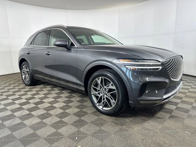 Used 2022 Genesis GV70 2.5T w/ Select Package image 2