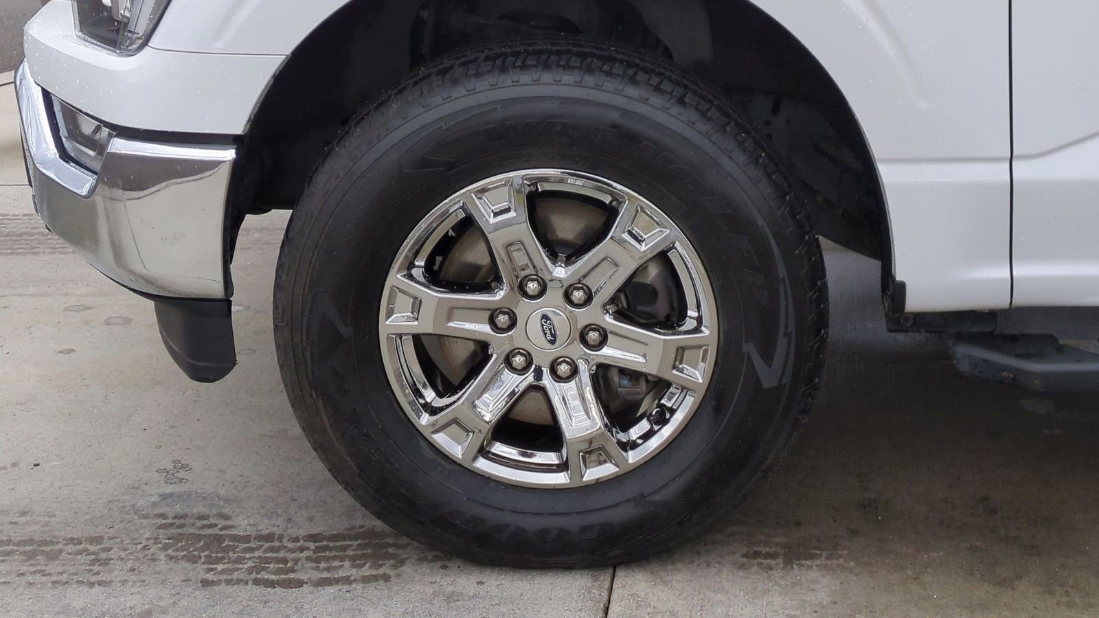 Certified 2023 Ford F150 XLT w/ Equipment Group 302A High image 13