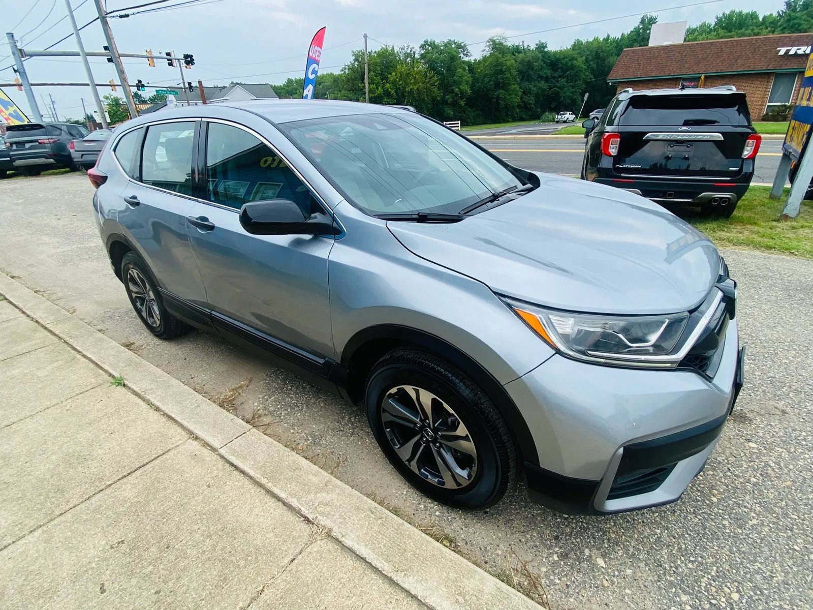 Used 2020 Honda CR-V LX image 5