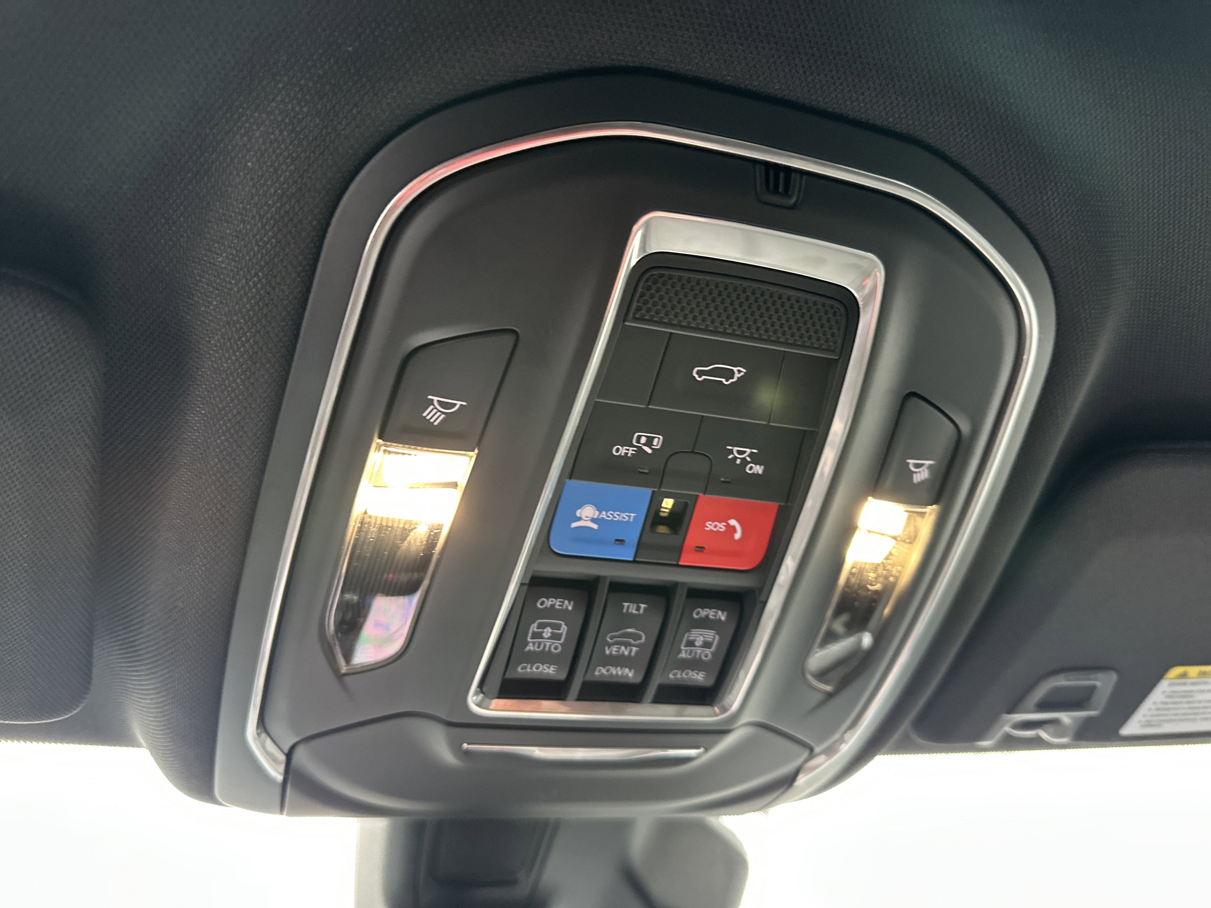 New 2026 Jeep Grand Cherokee L Limited image 13