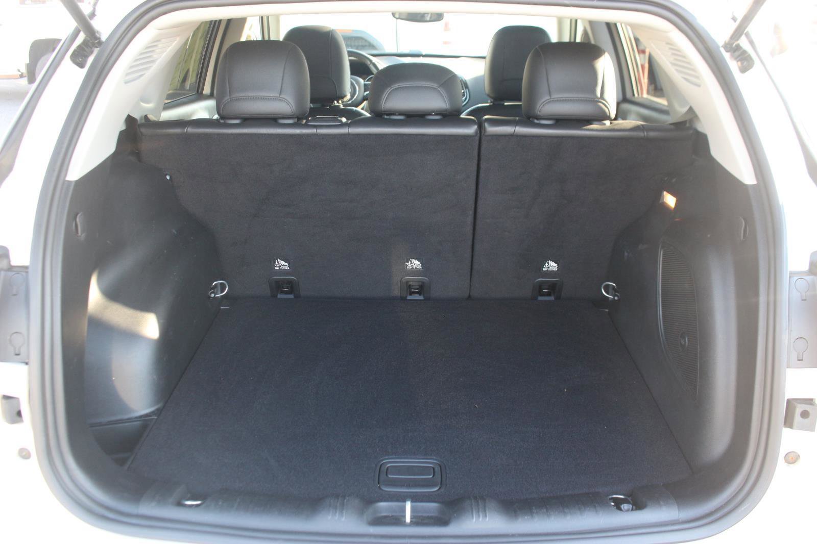 Used 2021 Jeep Compass Latitude w/ Sun and Sound Group image 10