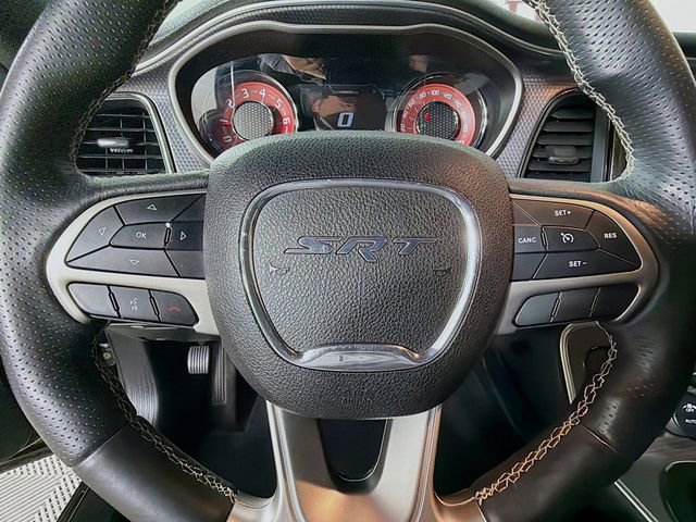 Used 2017 Dodge Challenger SRT Hellcat RWD image 13