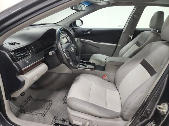 Used 2013 Toyota Camry XLE image 22