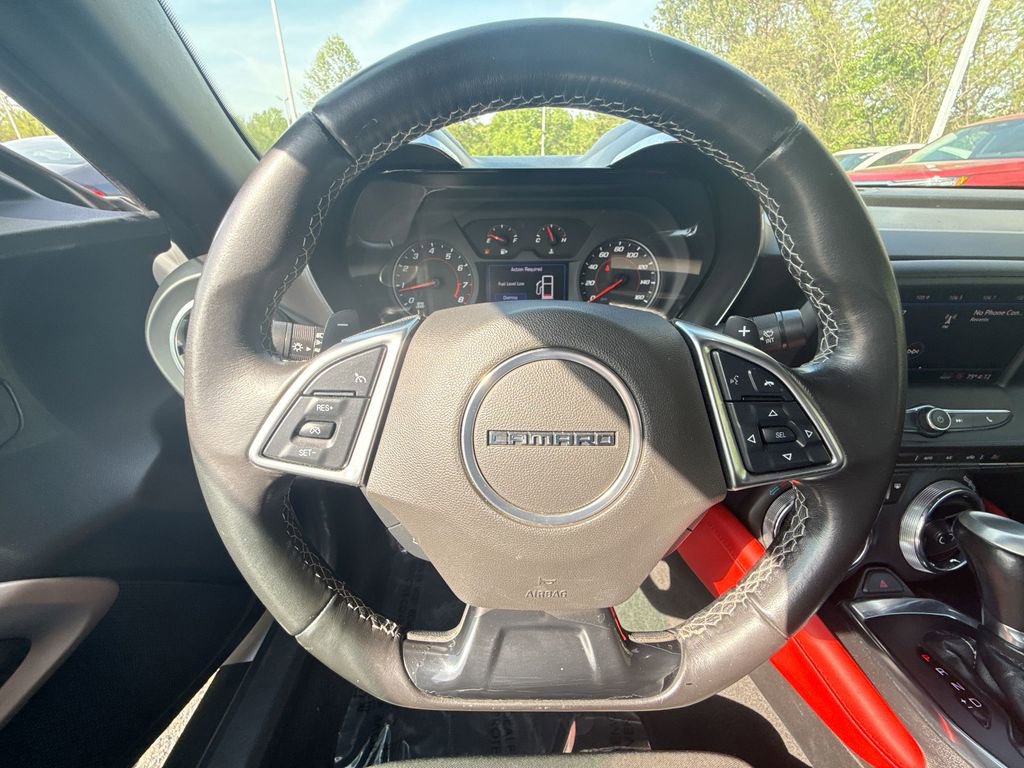 Used 2020 Chevrolet Camaro LT image 11