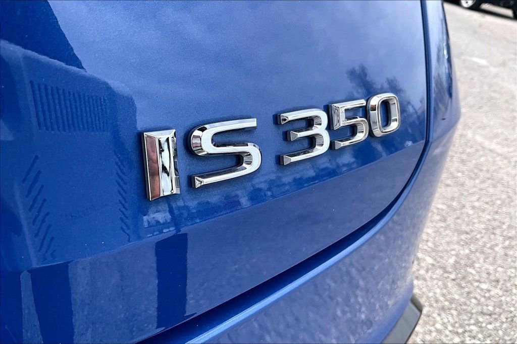Used 2022 Lexus IS 350 F Sport w/ Accessory Package image 41