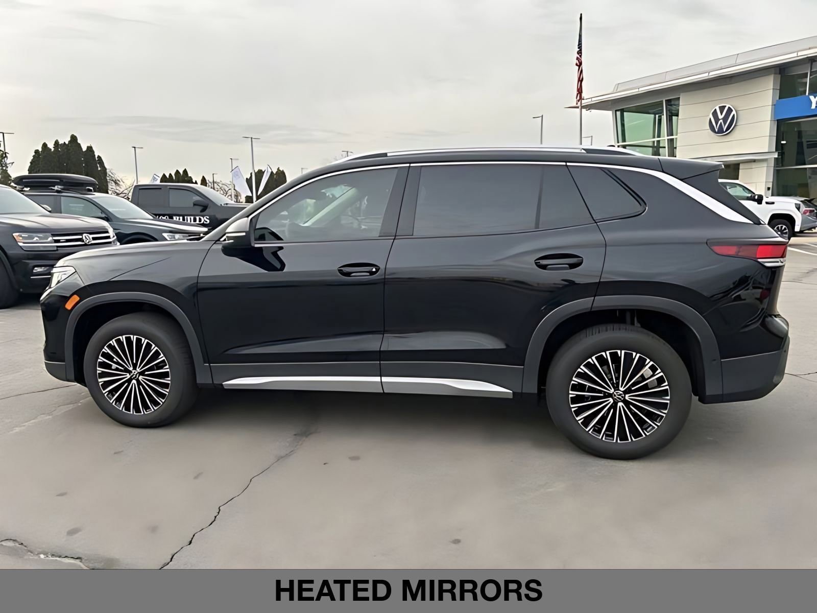 New 2026 Volkswagen Tiguan S AWD/4WD image 11