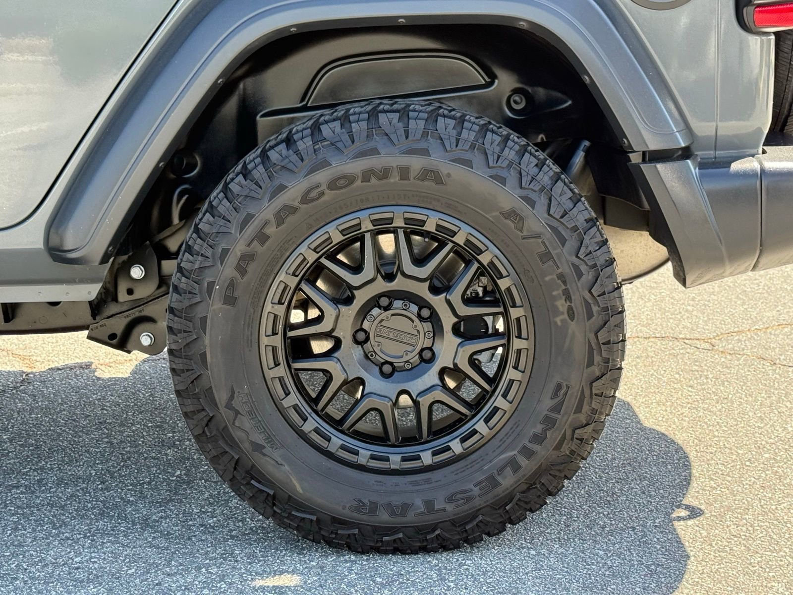 Used 2020 Jeep Wrangler Unlimited Sport S image 18