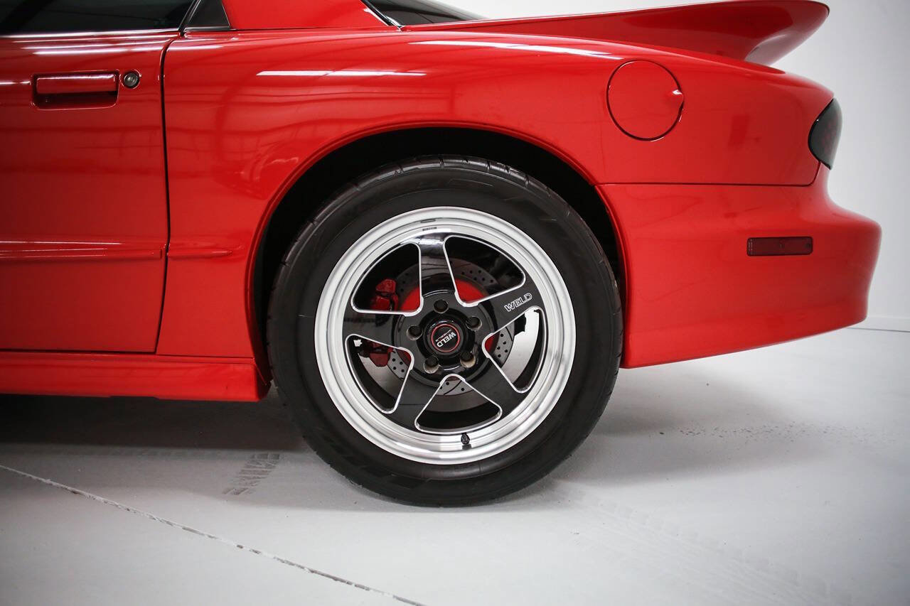 Used 1999 Pontiac Firebird Formula w/ Security Pkg image 32