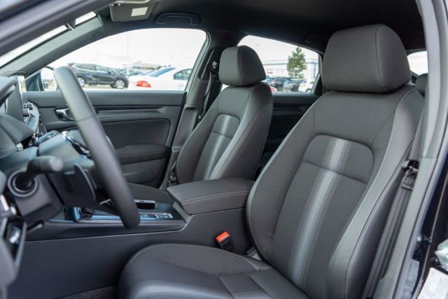 Used 2025 Honda Civic Sport image 15