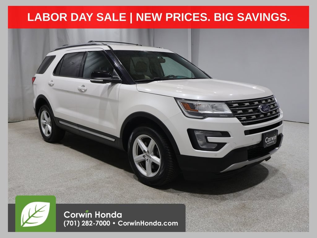 Used 2016 Ford Explorer XLT w/ Equipment Group 202A AWD/4WD image 1
