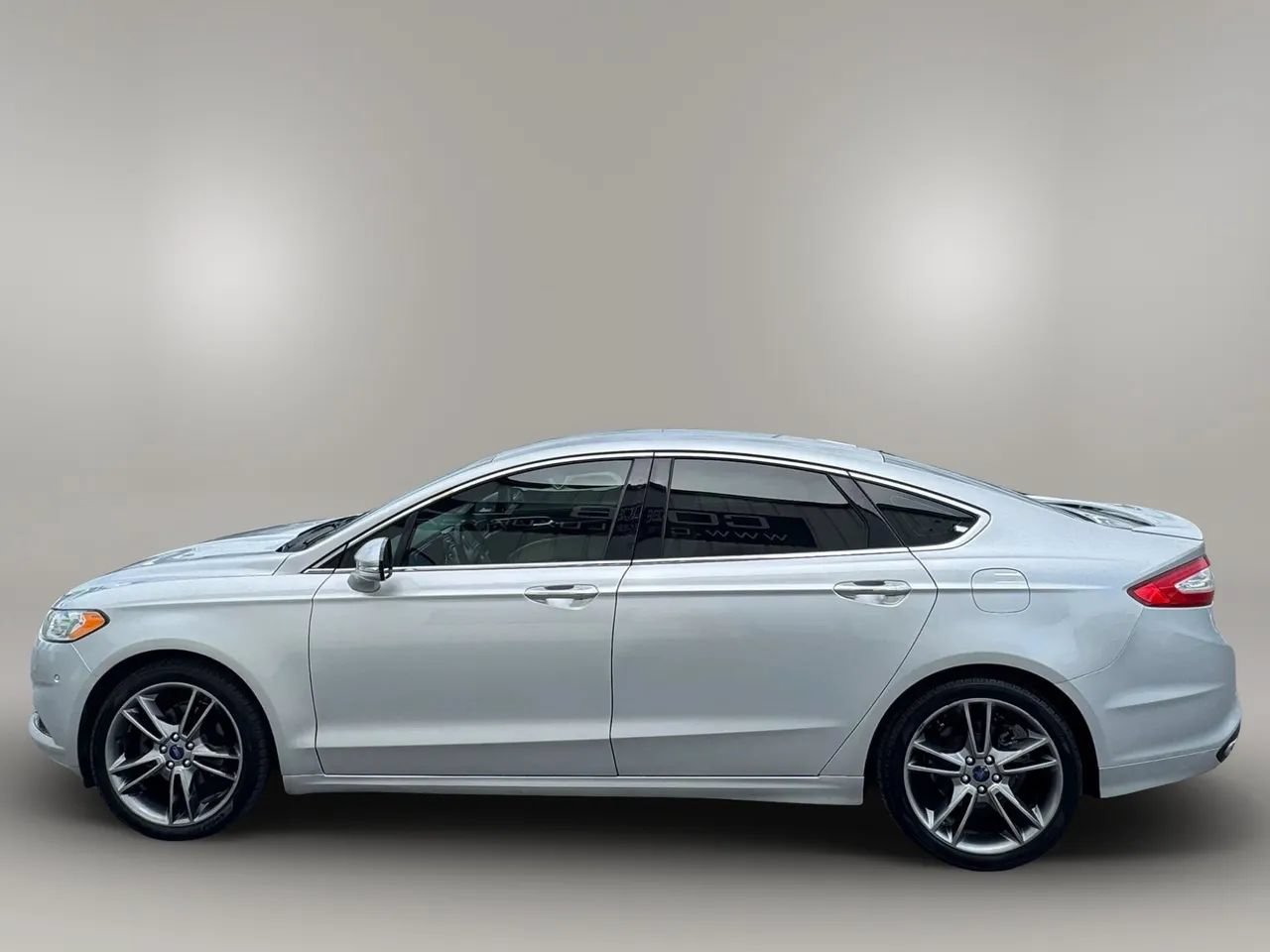 Used 2016 Ford Fusion Titanium FWD image 6