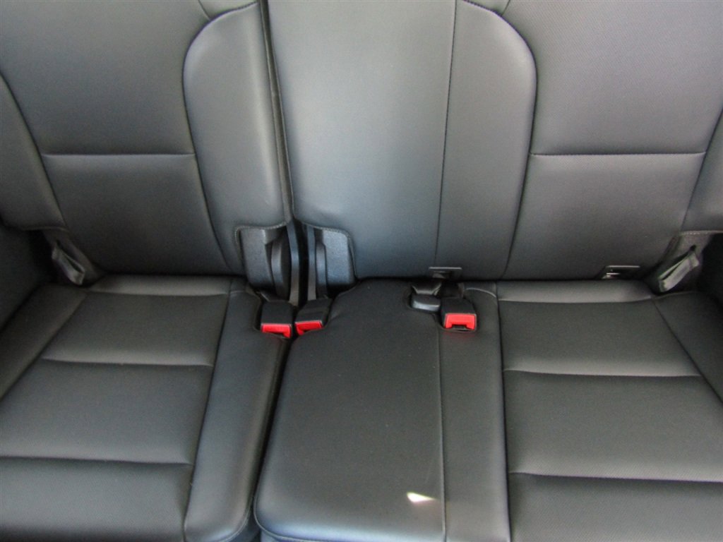 Used 2022 Kia Telluride S image 20