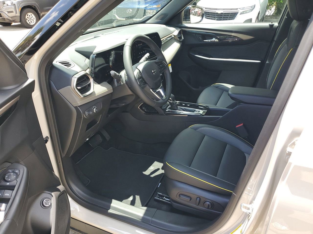 Used 2026 Chevrolet TrailBlazer ACTIV w/ Convenience Package image 17