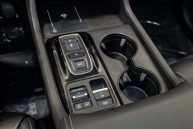 Used 2025 Honda Pilot EX-L image 21