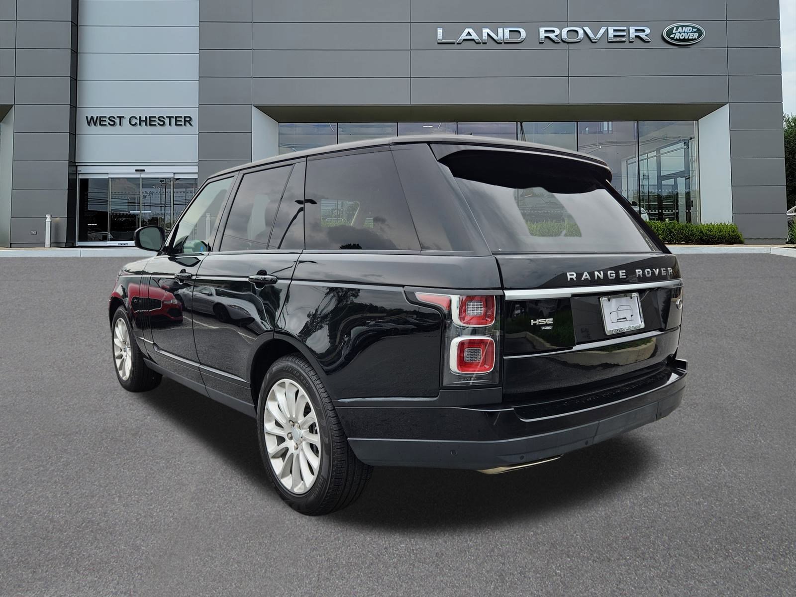 Used 2020 Land Rover Range Rover HSE image 4