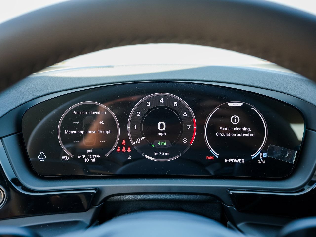 New 2026 Porsche Cayenne E-Hybrid Coupe AWD/4WD image 15