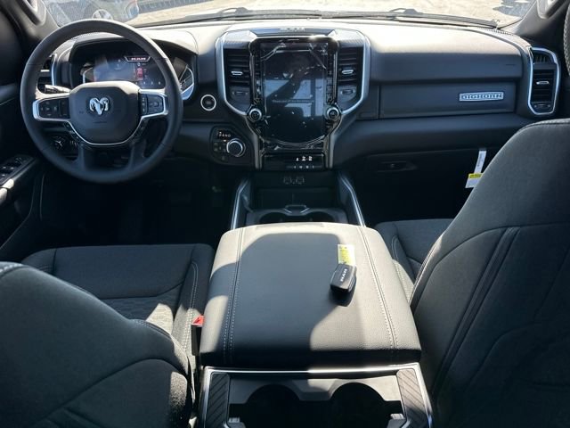 New 2026 RAM 1500 4x4 Crew Cab image 15