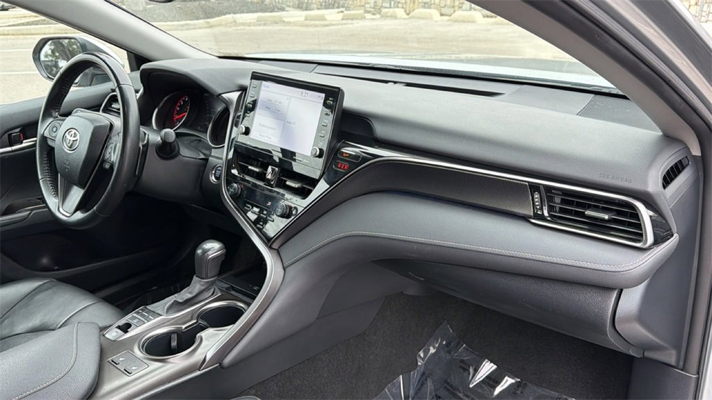 Used 2024 Toyota Camry XSE image 40