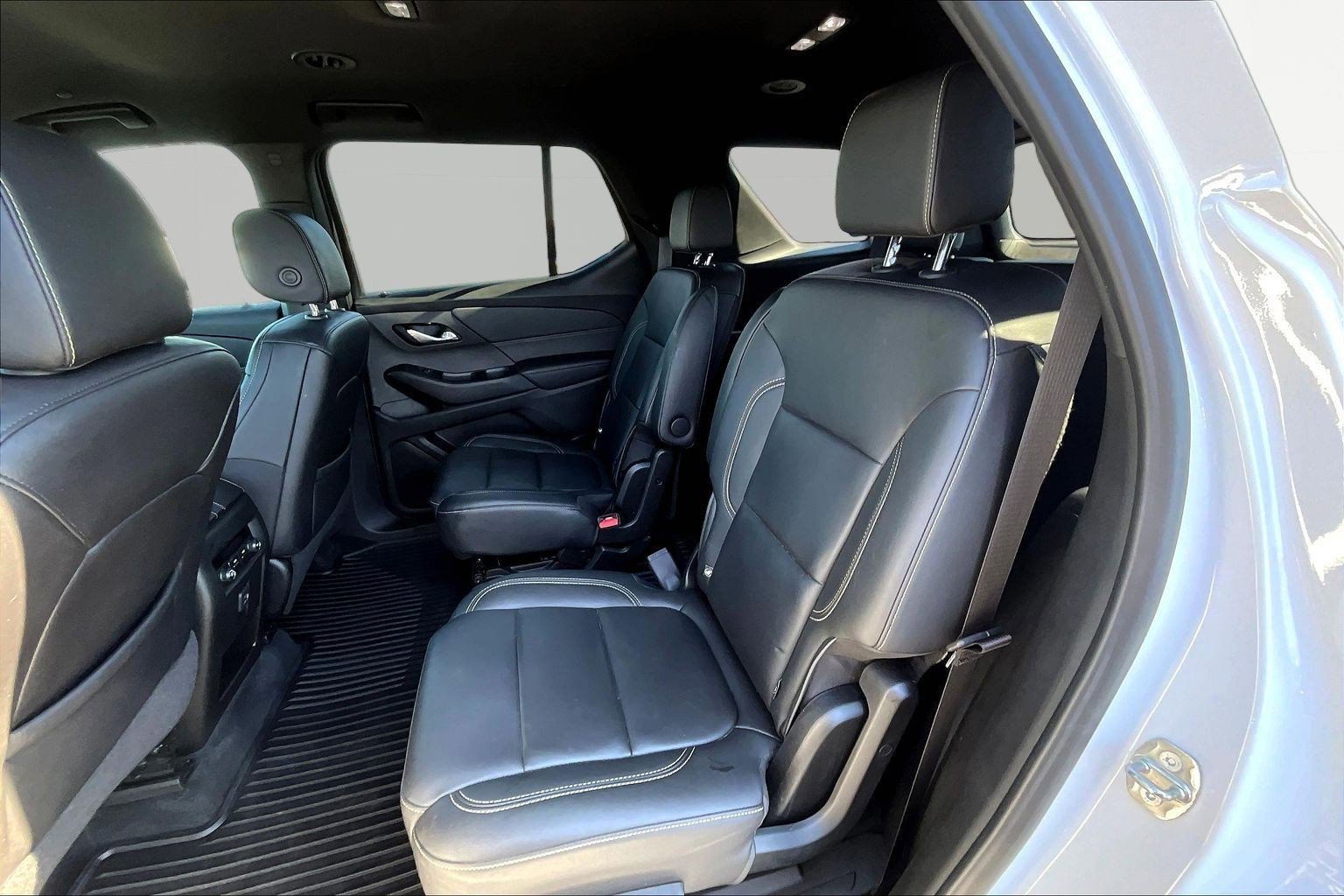 Used 2023 Chevrolet Traverse LT AWD/4WD image 21