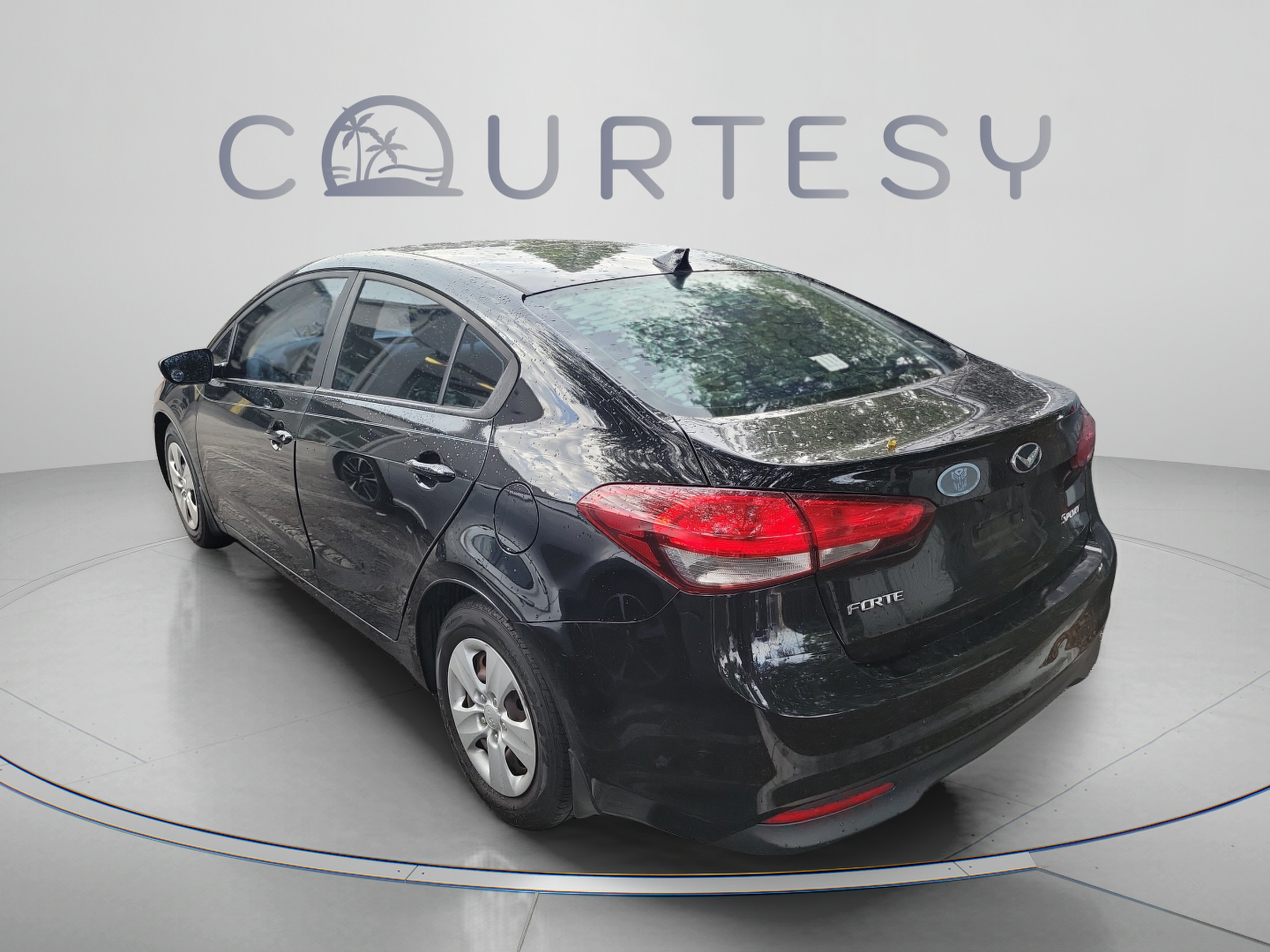 Used 2018 Kia Forte LX FWD image 14