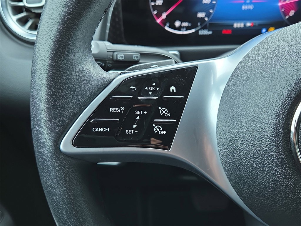 Certified 2025 Mercedes-Benz GLB 250 4MATIC image 21