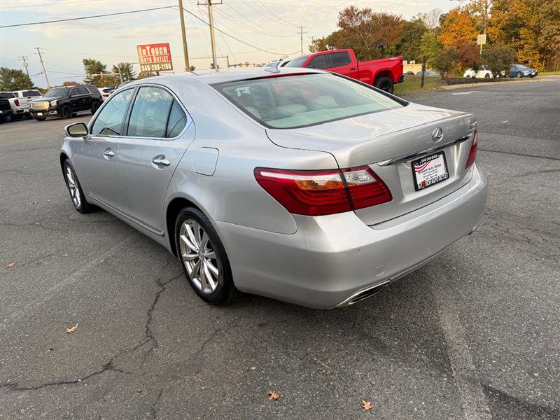 Used 2011 Lexus LS 460 SEDAN w/ Comfort Pkg image 7