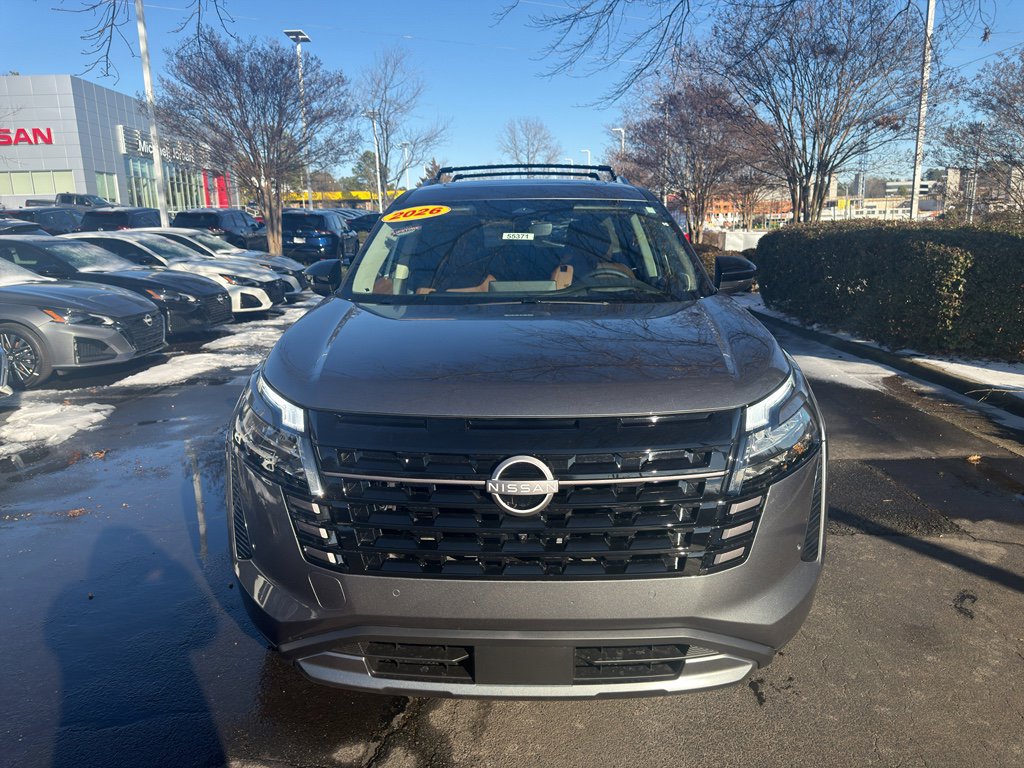 New 2026 Nissan Pathfinder Platinum image 2