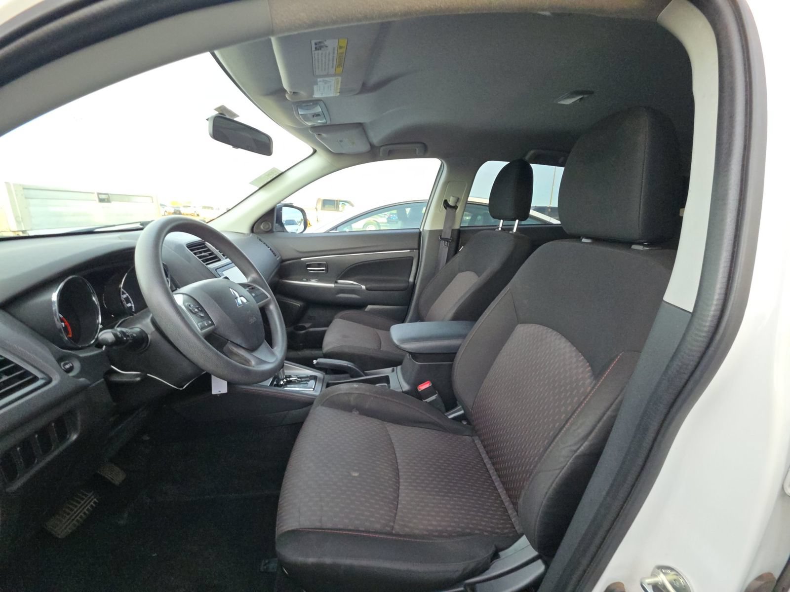 Used 2019 Mitsubishi Outlander Sport ES FWD image 10