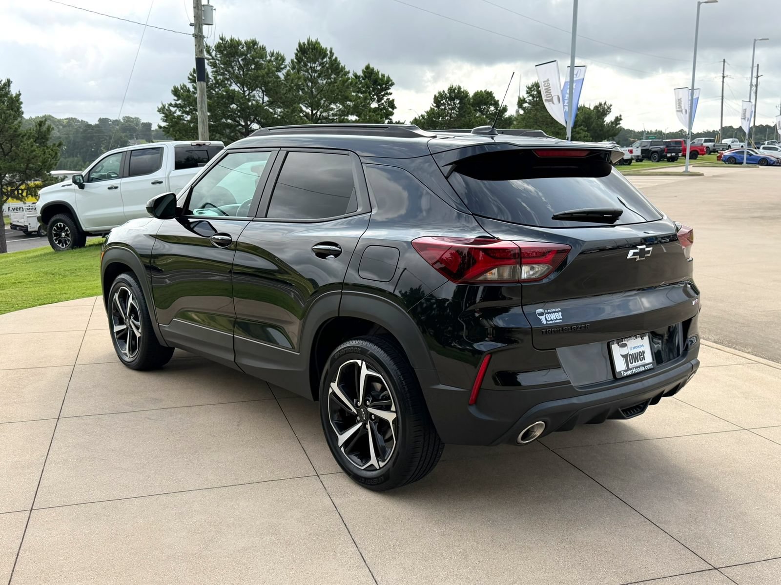 Used 2022 Chevrolet TrailBlazer RS FWD image 4