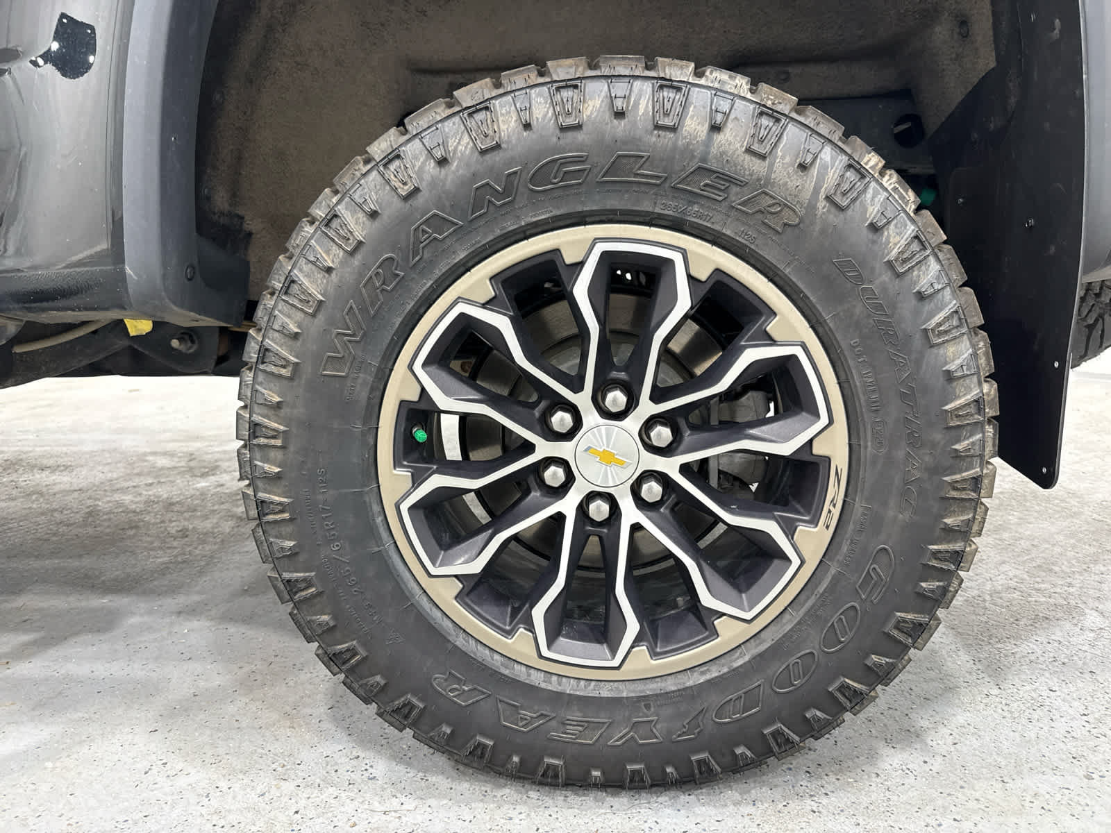 Certified 2022 Chevrolet Colorado ZR2 AWD/4WD image 10