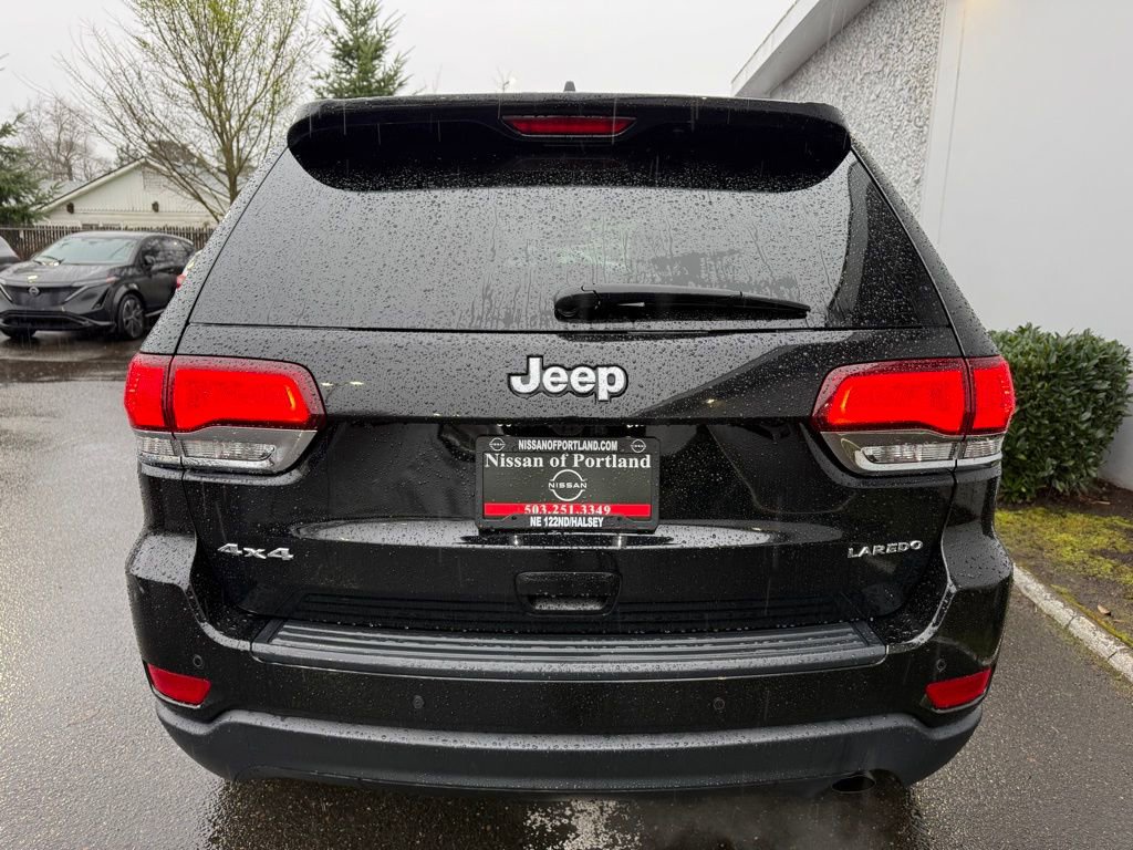 Used 2022 Jeep Grand Cherokee Laredo E image 8